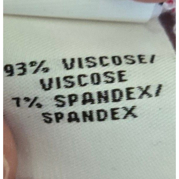 Diane von Furstenberg DVF Fuschia wrap romper Size 2 Pink - Picture 3 of 10
